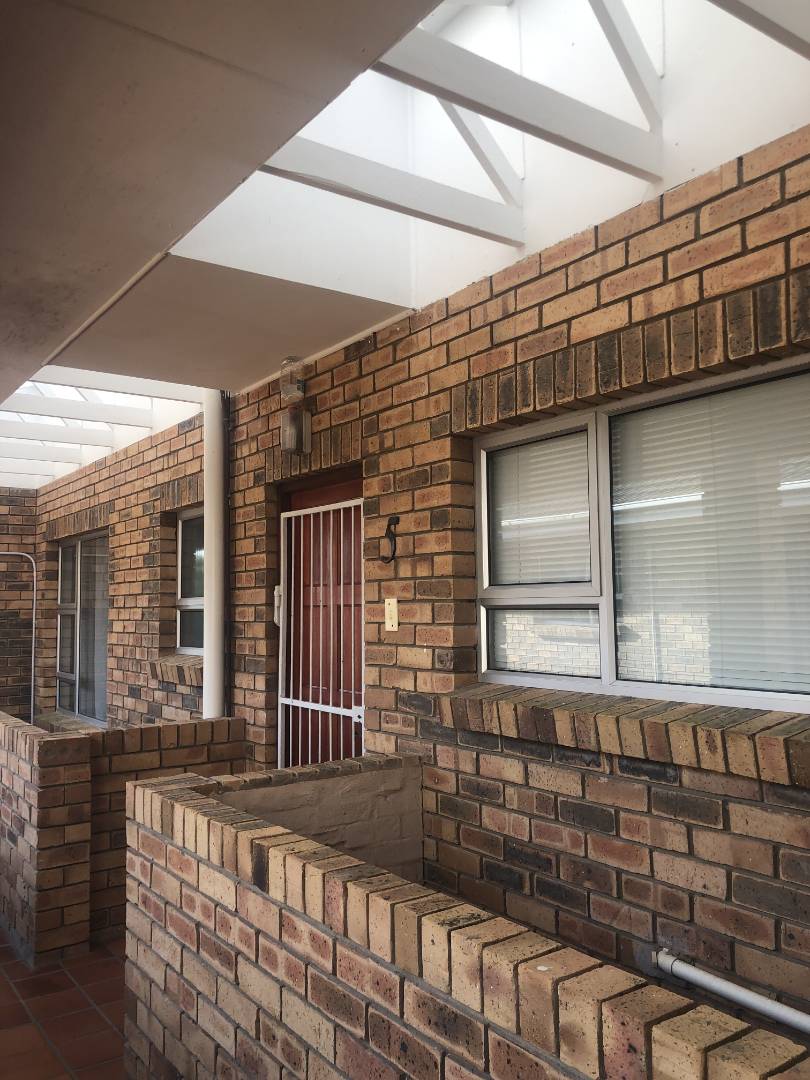 To Let 2 Bedroom Property for Rent in Linkside Western Cape